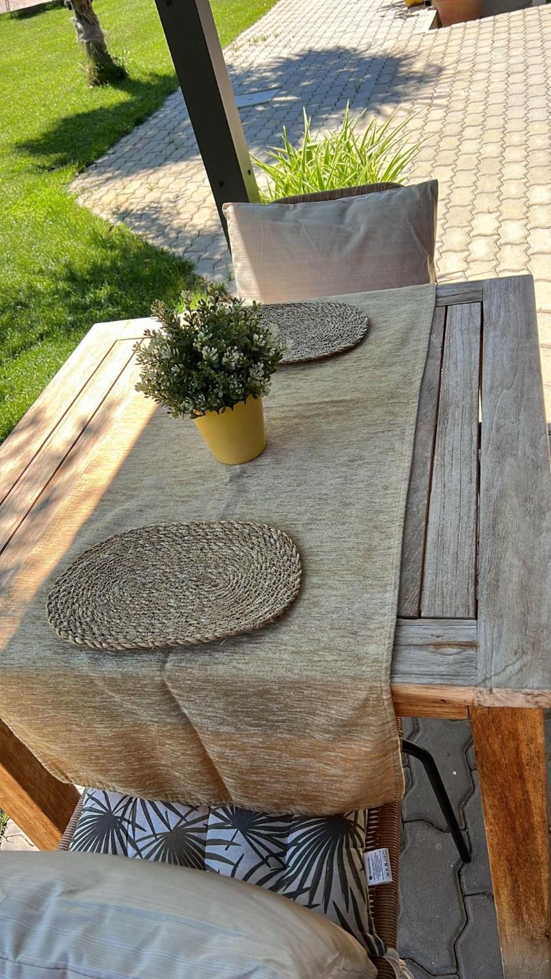Julia'S Garden Lägenhet Cuarte de Huerva Exteriör bild